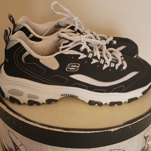 - SkechersD Lite Memory Foam Sneakers - Picture 5 of 10